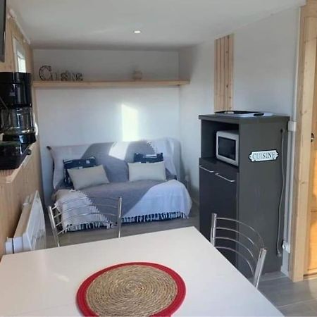 Logement - Les Épesses Exteriör bild