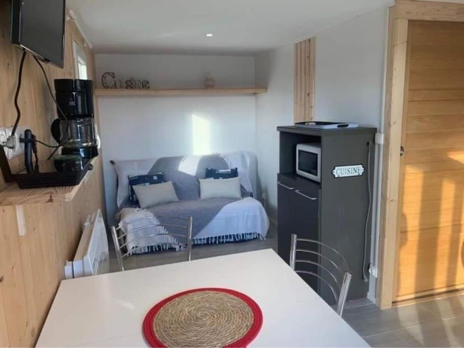 Logement - Les Épesses Exteriör bild